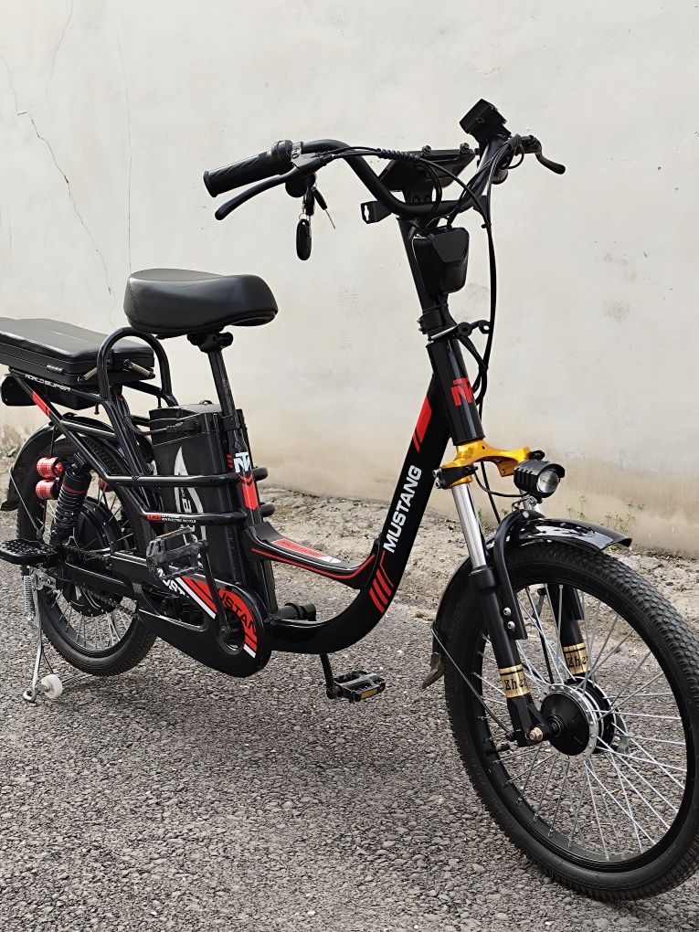 Mustang elektr velosipedi | 2025 | Ideal holatda