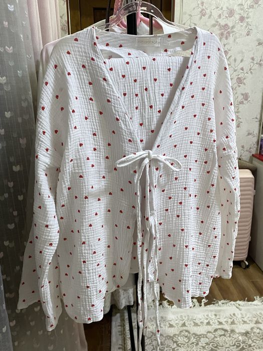 Нежная кофта с юбкой