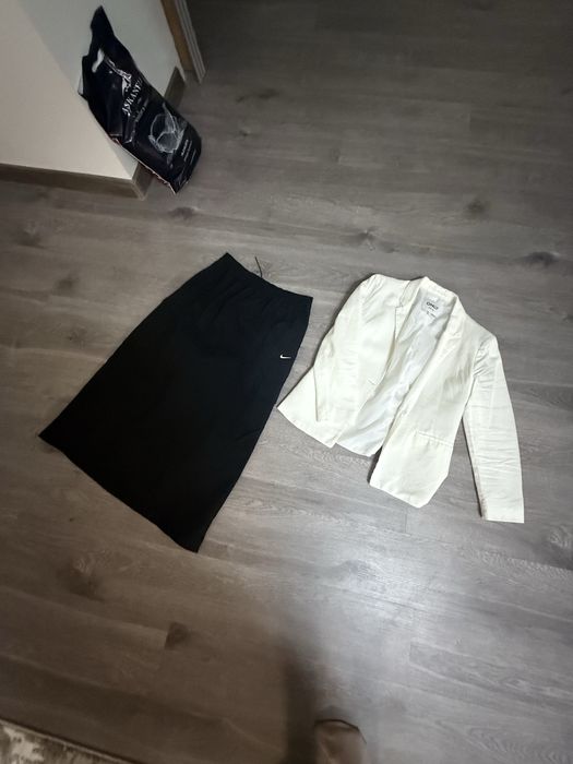 Пиджак и юбка джинсы