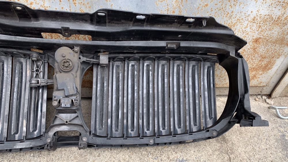 Маска за бмв/bmw 7 G11