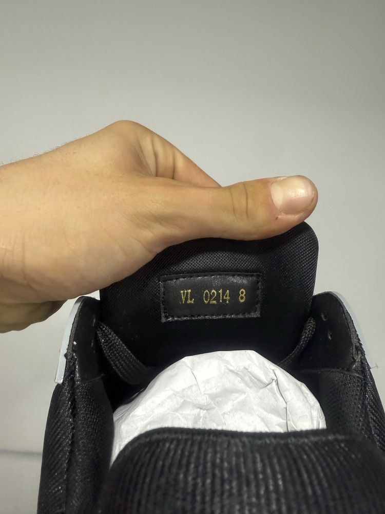 Louis Vuitton Trainer Black Run Away