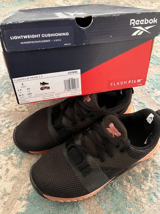 Дамски маратонки Reebok flashfilm train 2.0