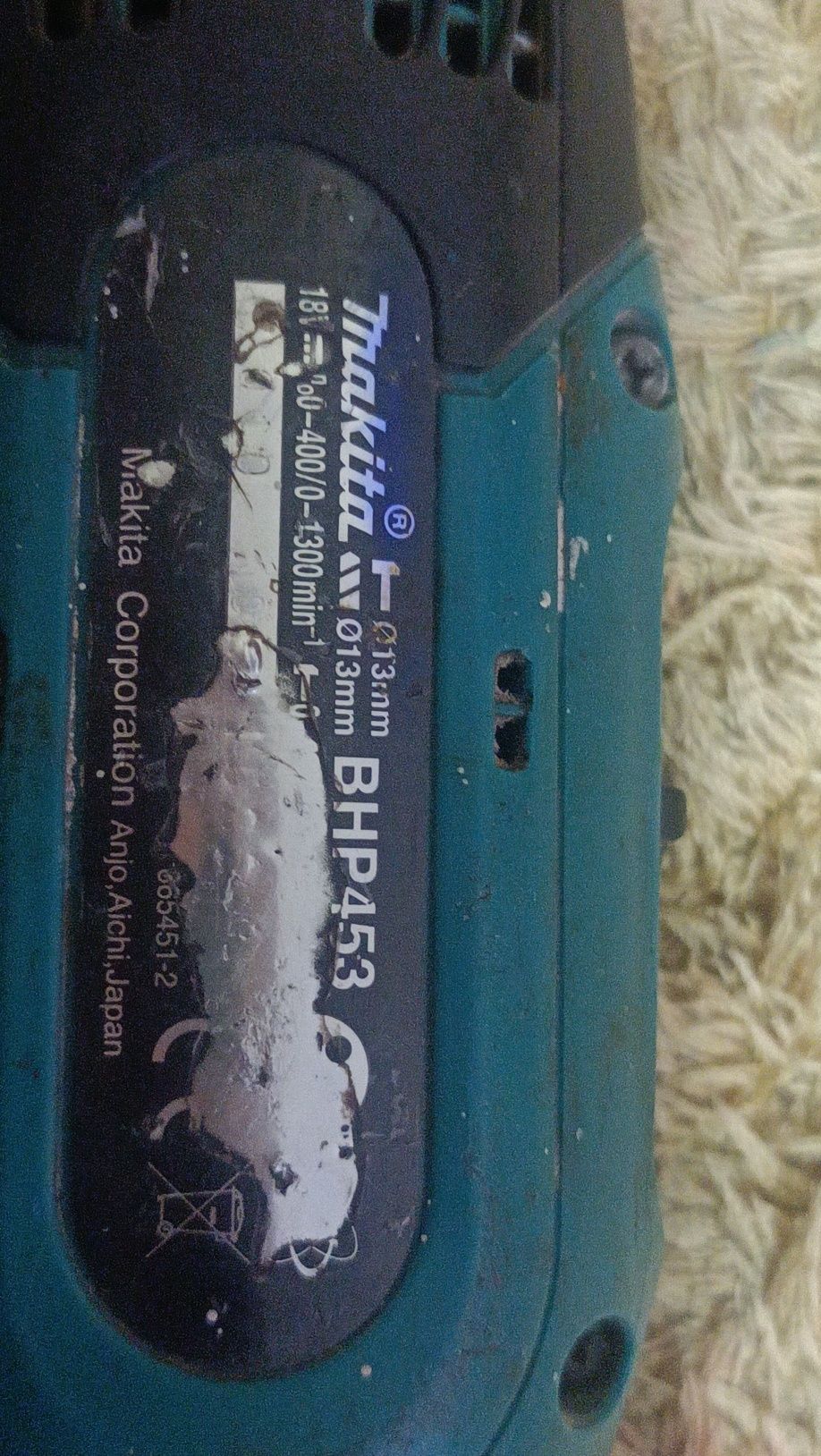 Vând autofiletanta Makita 18 V