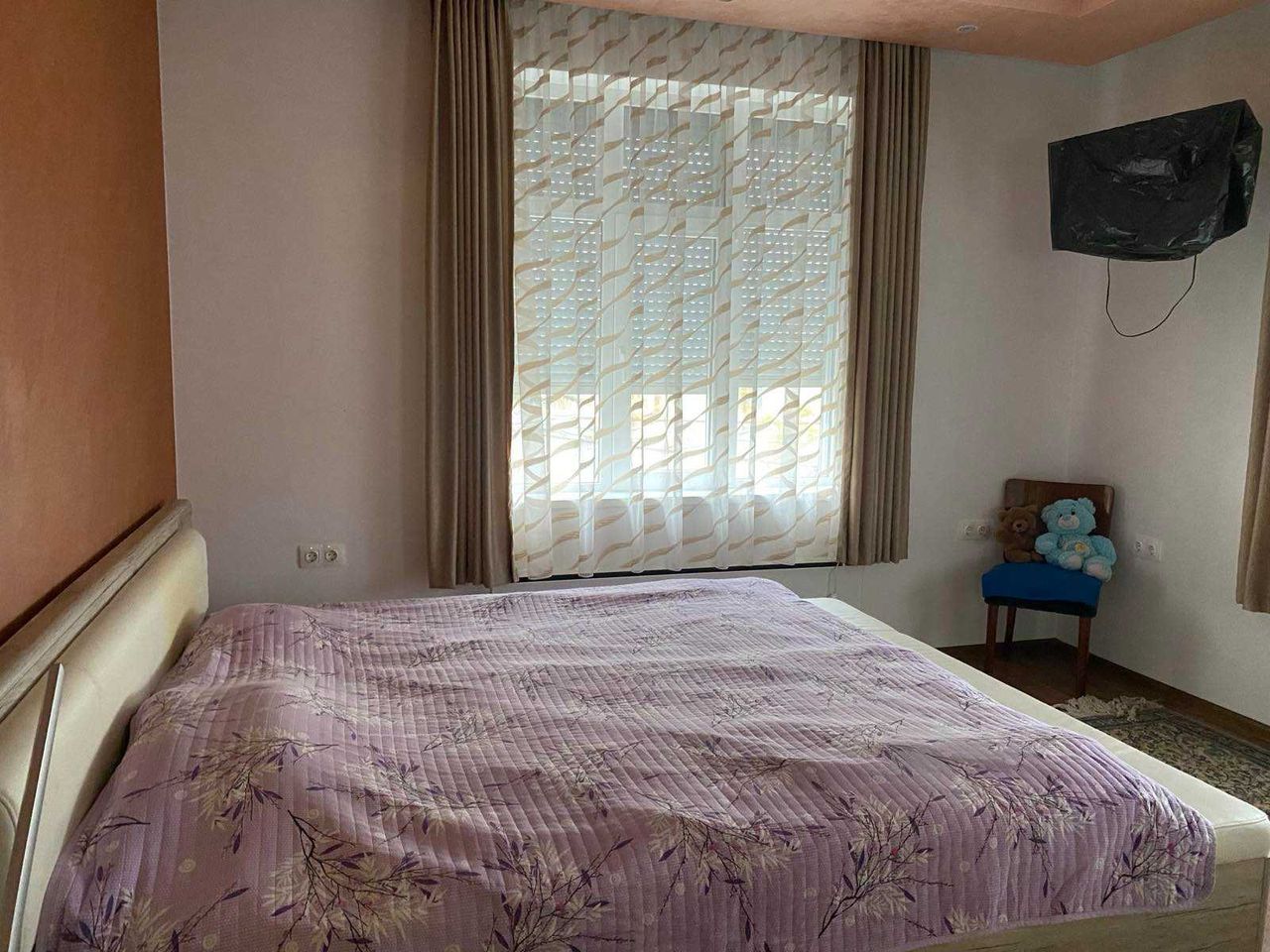 Продава се Къща в Карлово - 292 кв.м за 682 €/кв.м - Снимка #18