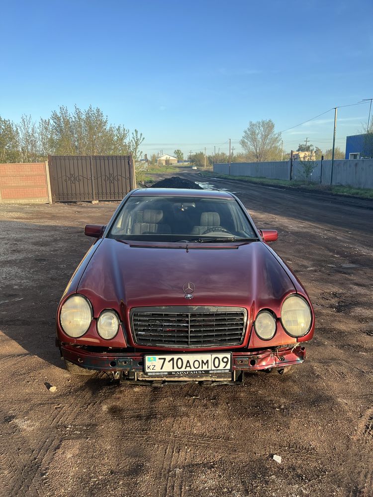 Mercedes benz w210