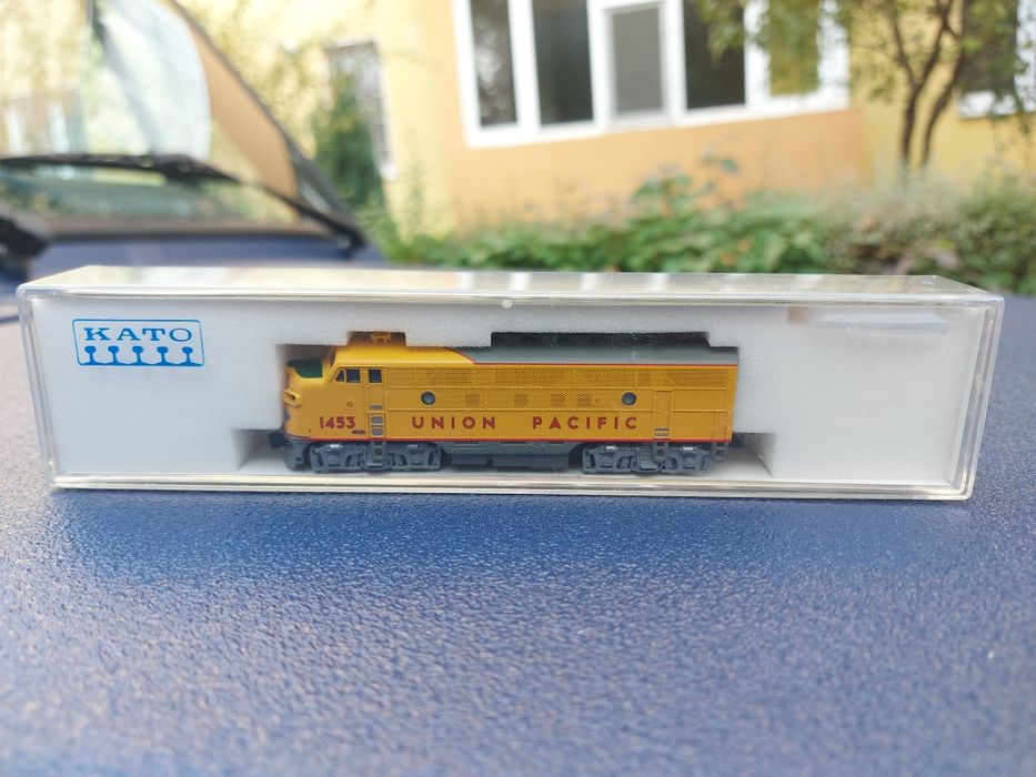 Vând locomotivă scara N-Kato