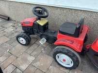 Tractor cu remorca