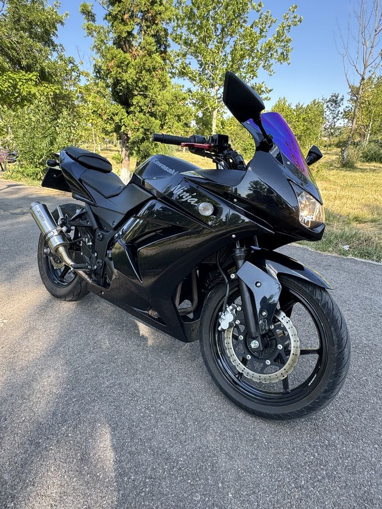 kawasaki ninja 250R