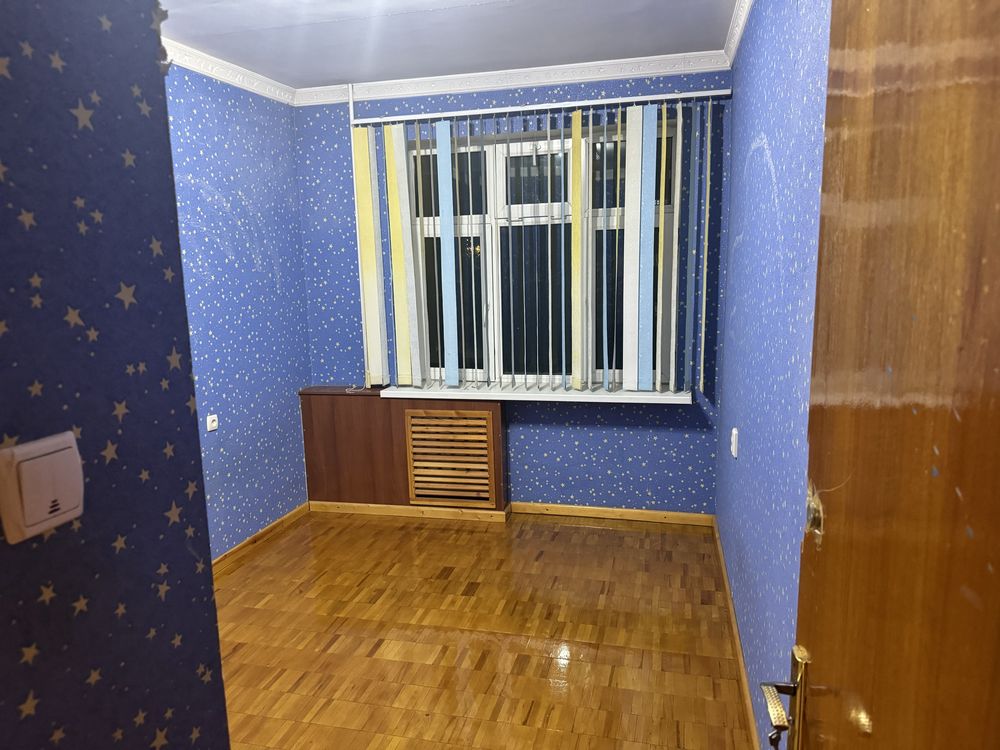 Срочно продам свою 4-х квартиру 2/2/4 на Юнусабаде