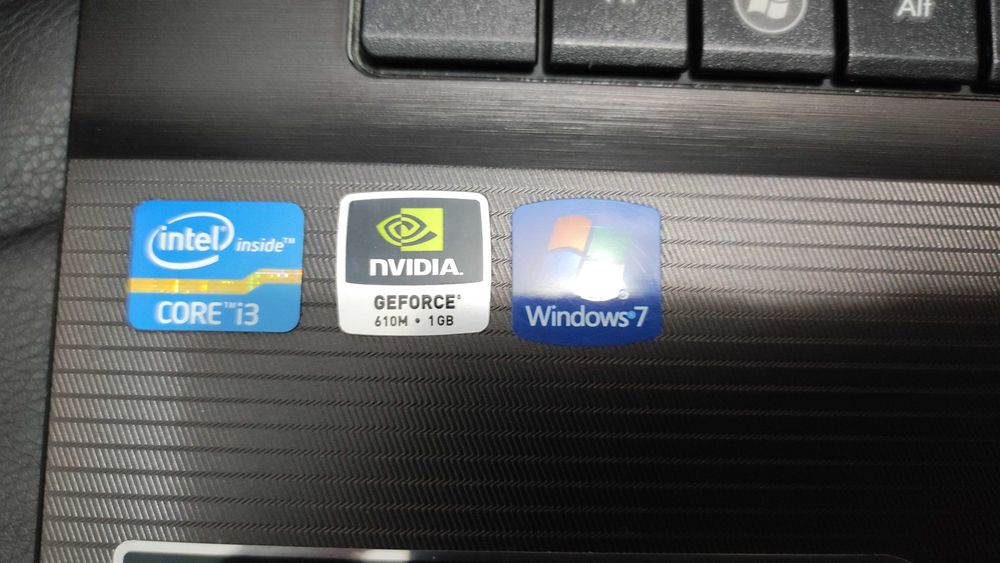 Laptop Asus K73SD  17.3 inch