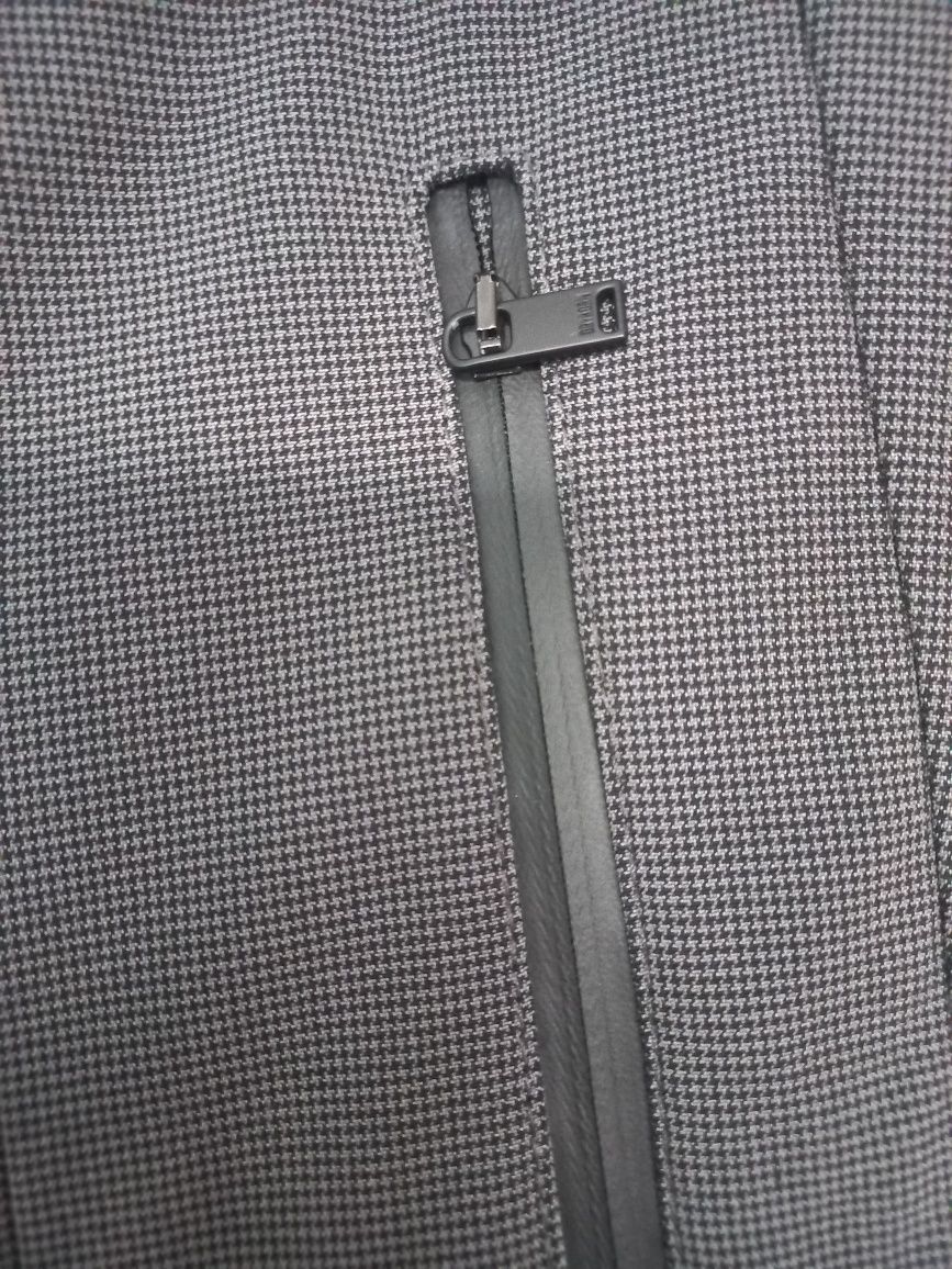 Два мъжки панталона Zara
