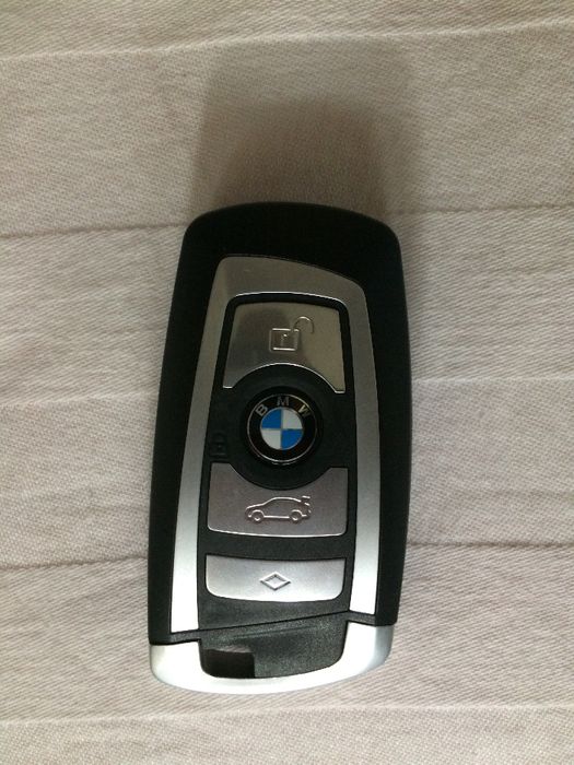 Оригинална кутийка ключ за BMW БМВ 1 3 5  F10 F20 F30 F40 дистанно