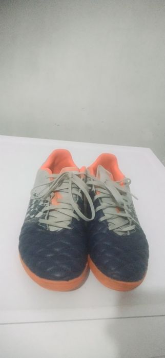 Adidași Kipsta, mărimea 39 (25 cm la interior)