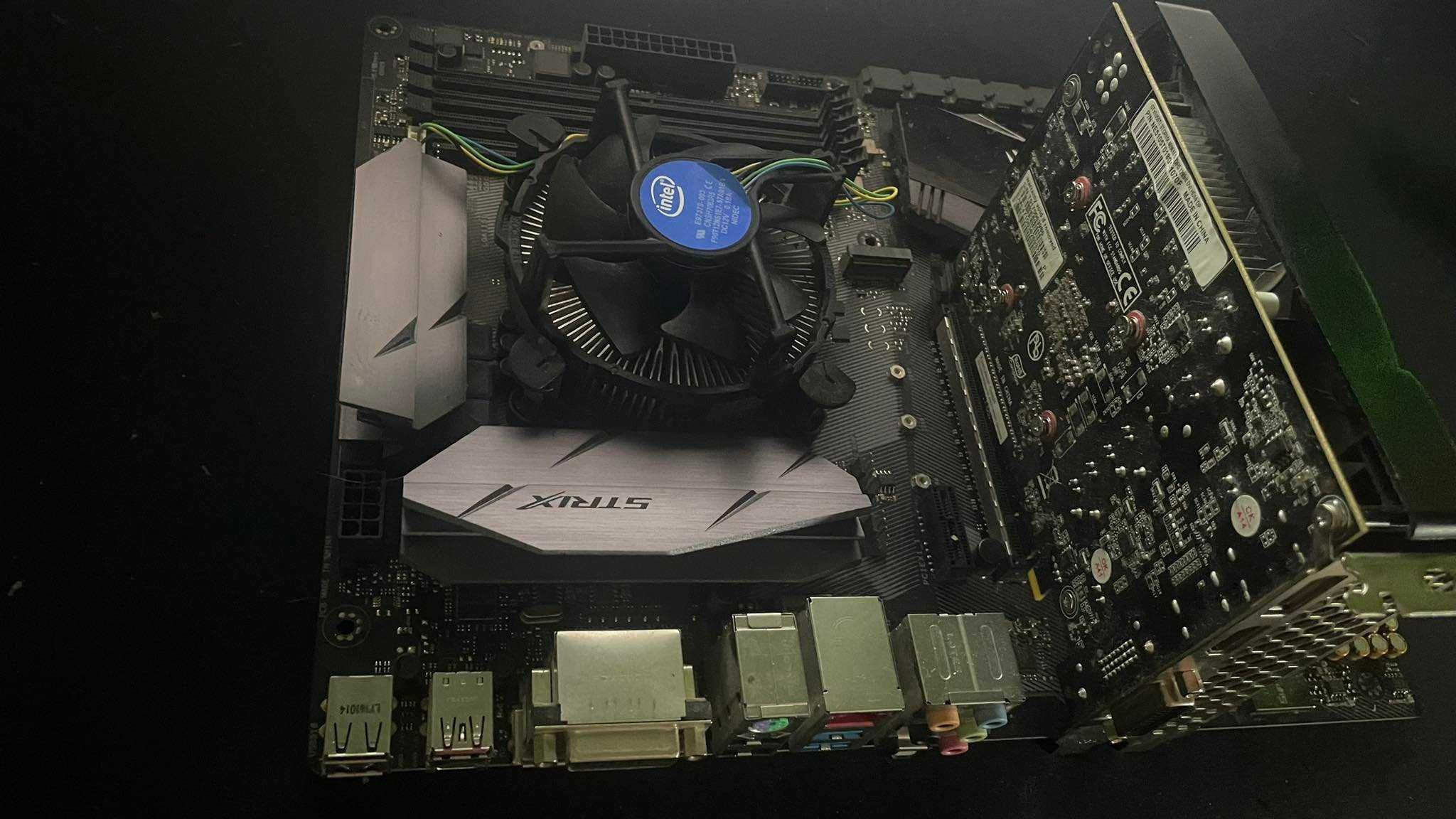 Nvidia geforce gtx 1050 ti + Intel core i5 7400 + Asus rog strix h270f