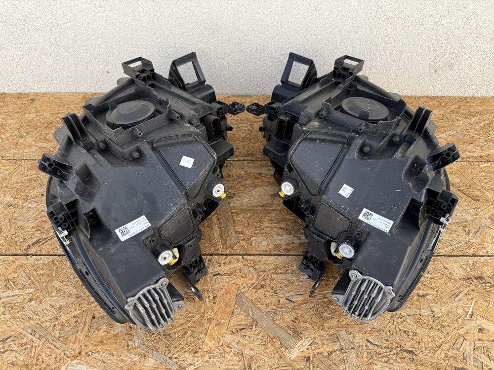 SET Far stanga dreapta VW ID3 Full LED Originale Europa