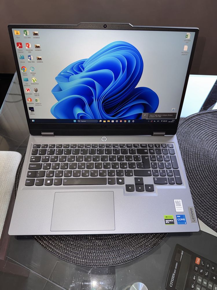 Lenovo LOQ 15IAX9