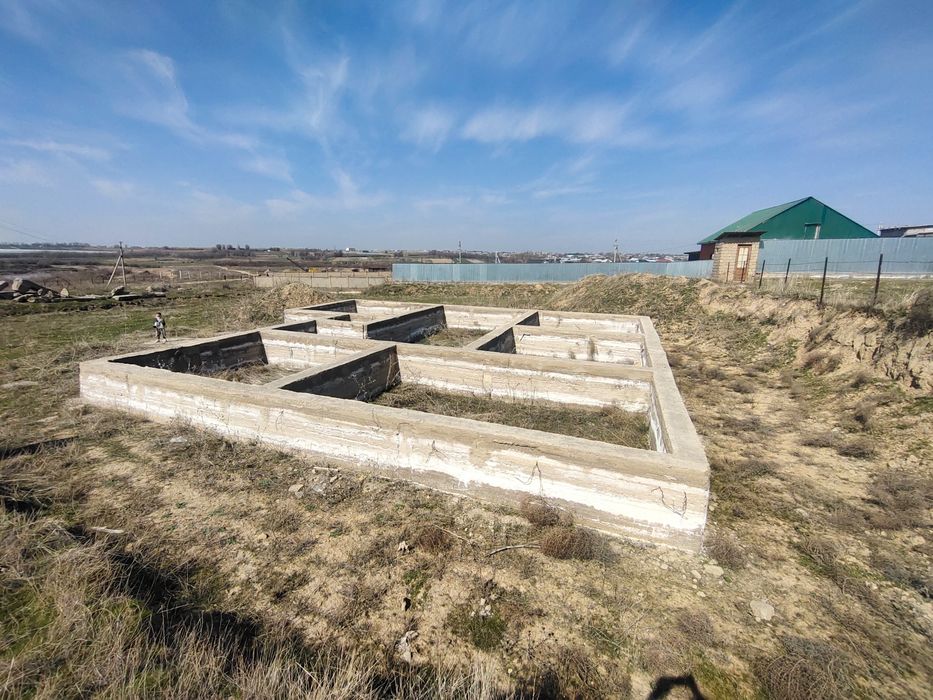 Продаётся участок в курорте Сарыагаш(посёлок Коктерек)