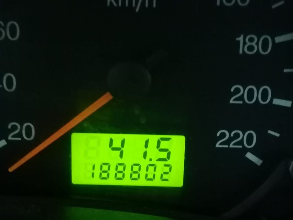 Vând masina Ford Focus Diesel Berlina