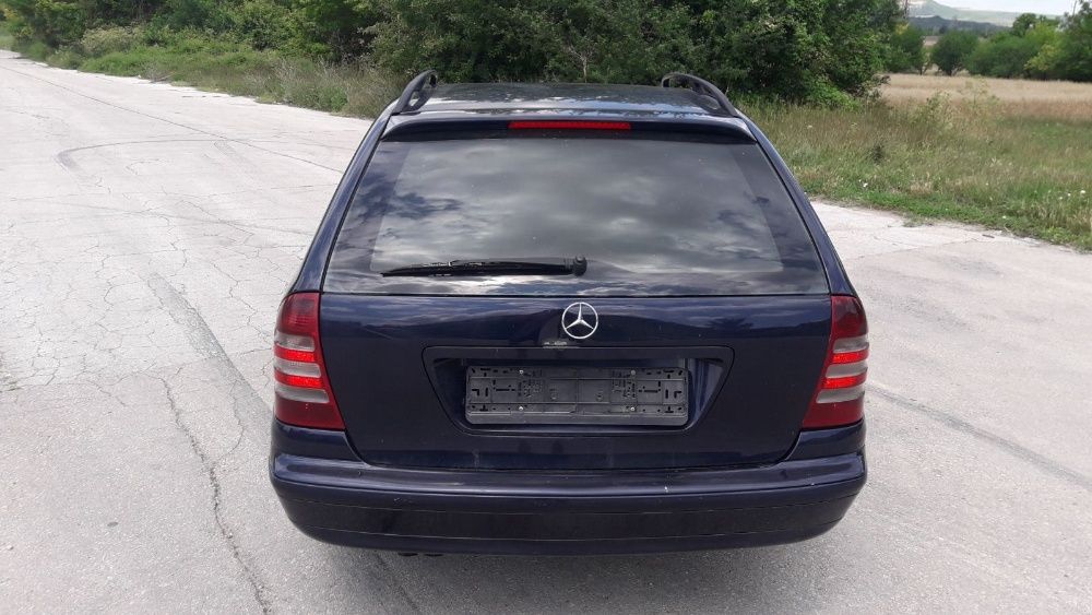 Mercedes C220 facelift 2005 г на части