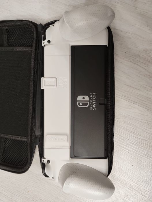 Nintendo Switch Oled IN GARANTIE + Ringfit, Zelda si accesorii