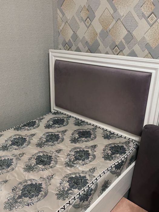 Кровать односпальная с Матрасом в подарок