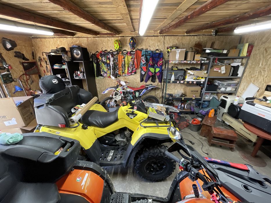 Can am outlander 800R 4x4