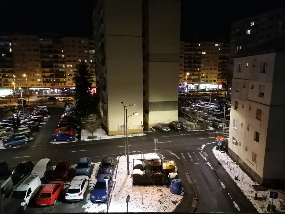 Inchriez apartament 2 camere pe Mihai Viteazu