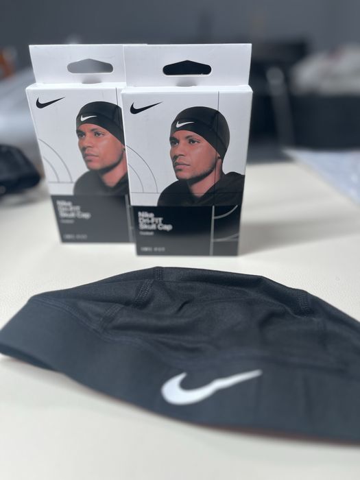 Шапка Nike Dri-FIT Skull Cap