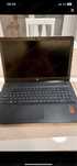 Vând Laptop HP 15-db1200ny cu procesor AMD Ryzen 7 3700U