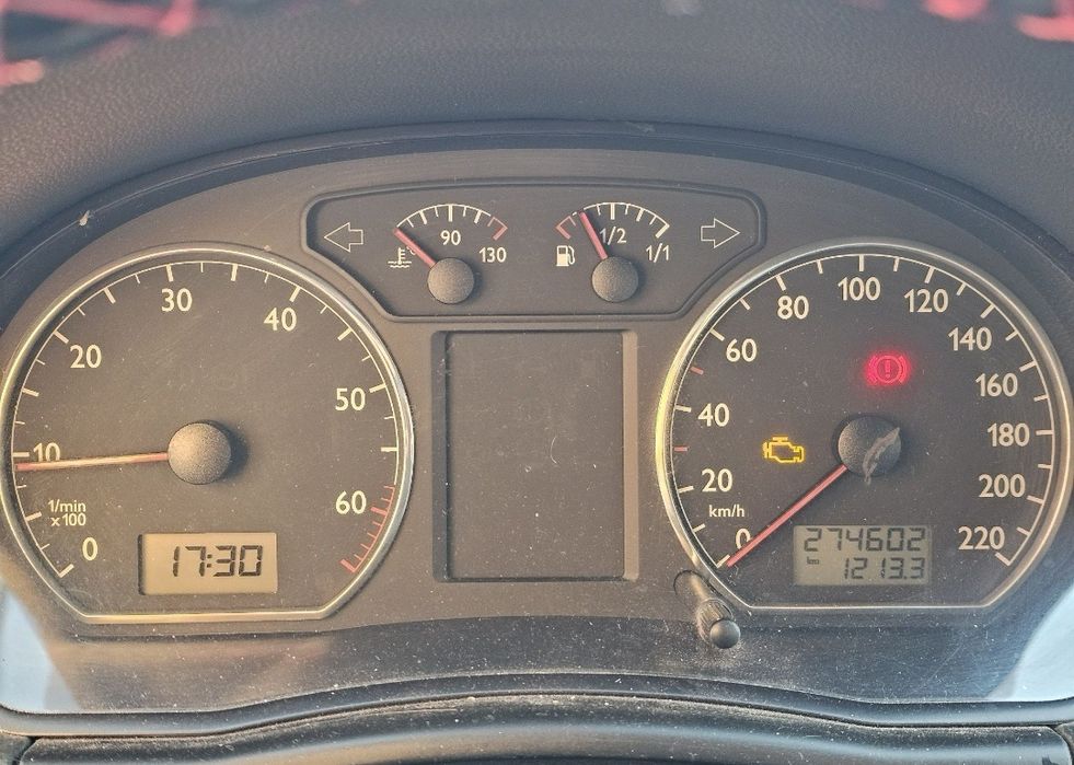 Vând Volkswagen Polo n9 2003