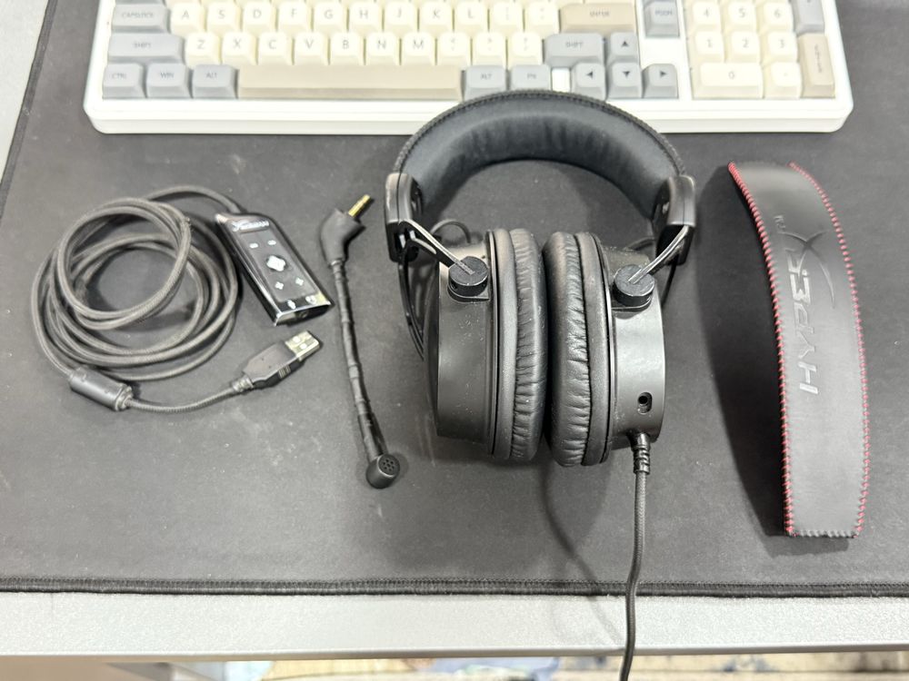 HyperX Cloud Alpha S Blackout
