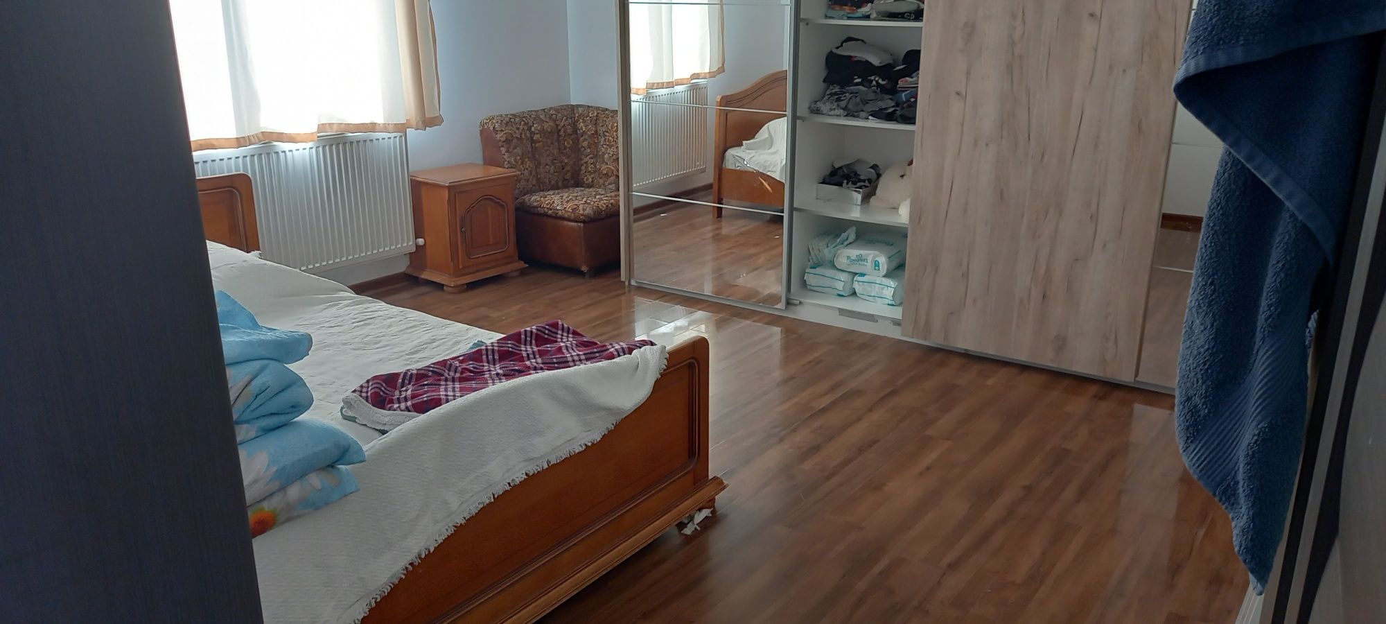 PF vand casa 5 camere in Vorovesti 170mp + 800mp teren  + Garaj