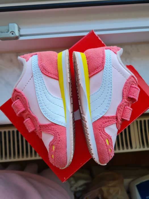 Adidași Puma mărime 20