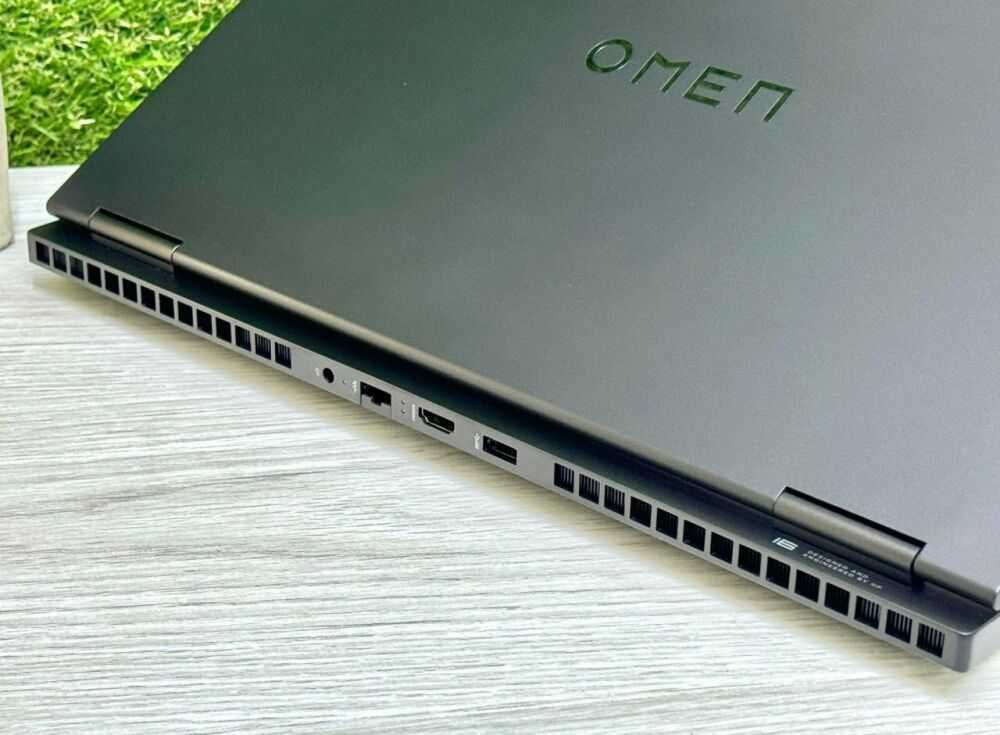 Hp OMEN Gaming 16 Intel core i9-14900HX/32/1TB