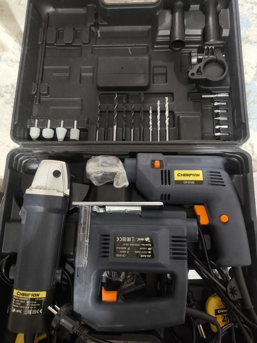 Продам набор эль. Инструментов