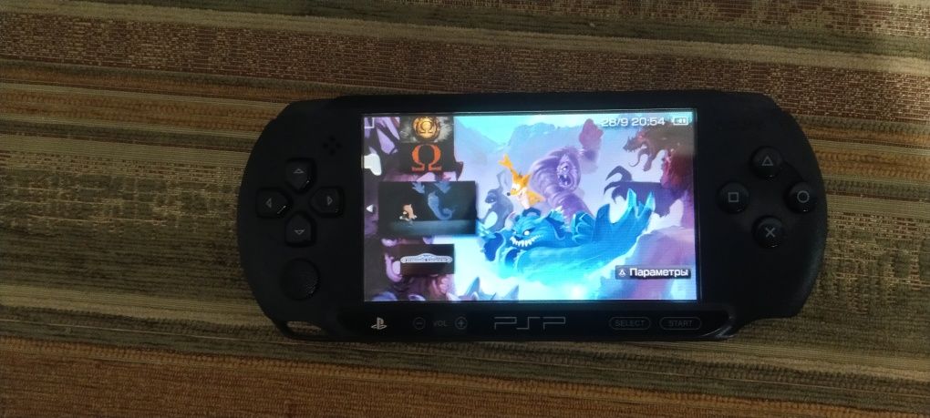 Продам psp с диском