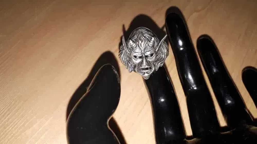 Model Rock de inel din Argint