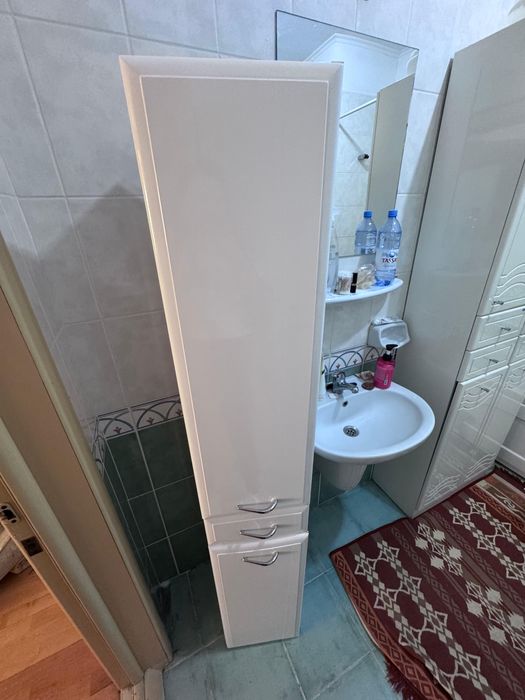 Шкаф для ванной комнаты