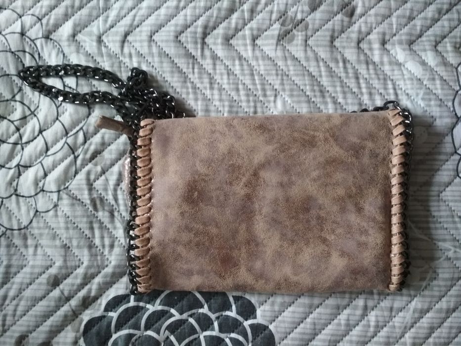 Дамска чанта. Чисто нова