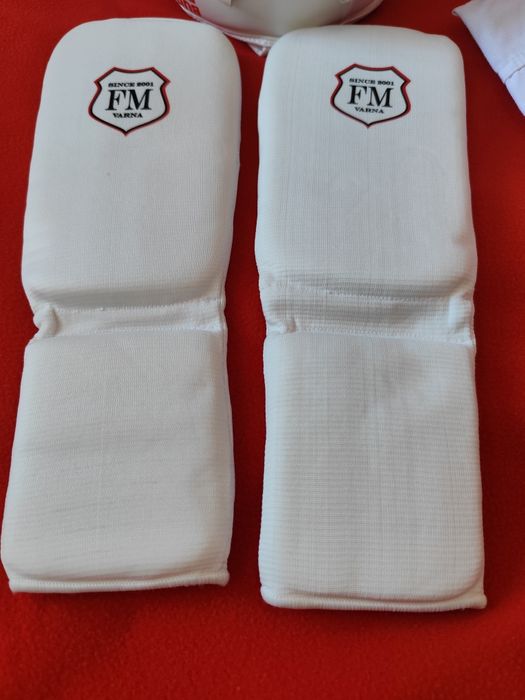 Екипировка за карате - почти нови