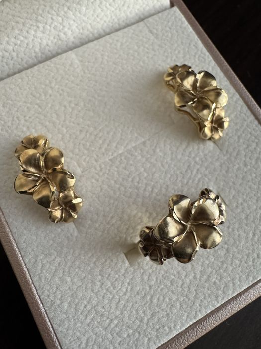 Золотой комплект ЮЗ Эстет