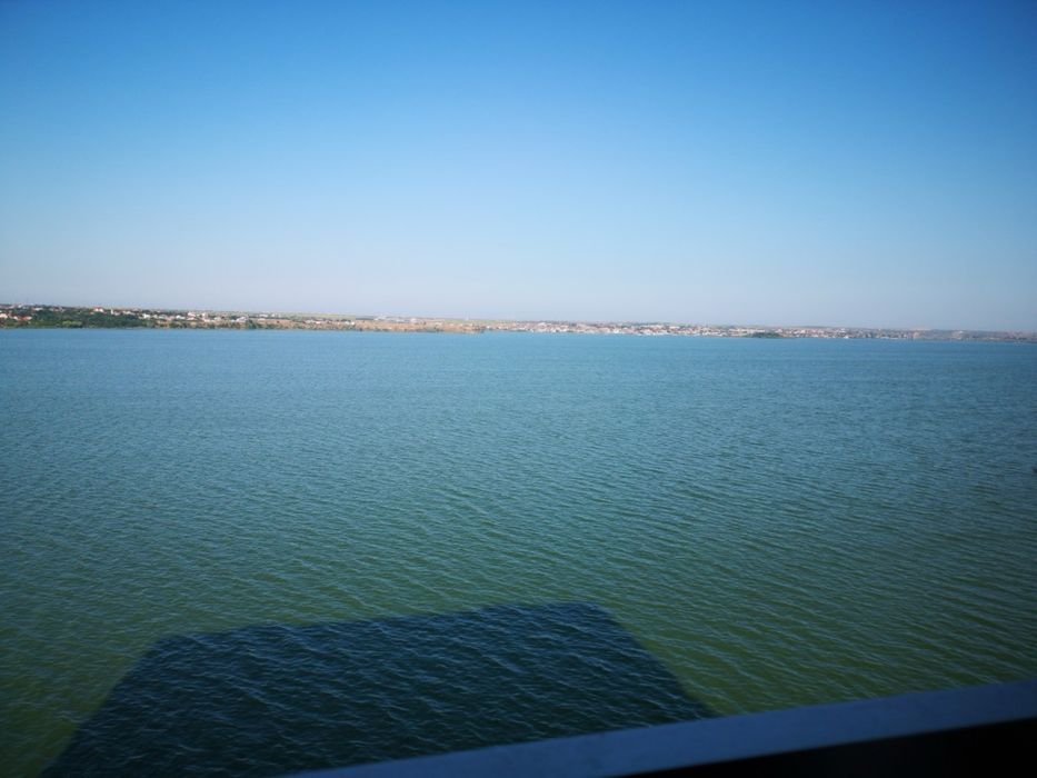 INCHIRIEZ APARTAMENT 2 camere cu 2 bai