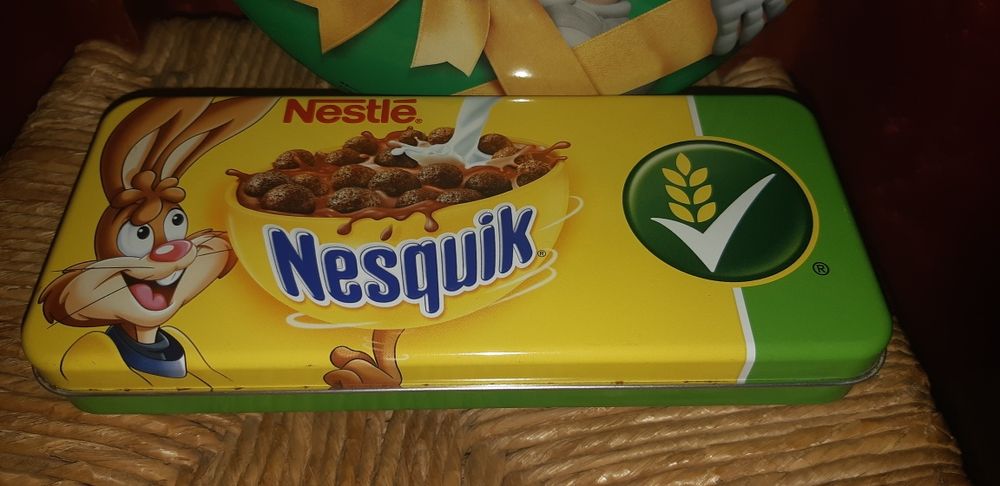 Set 6 cutii metalice cu capac!