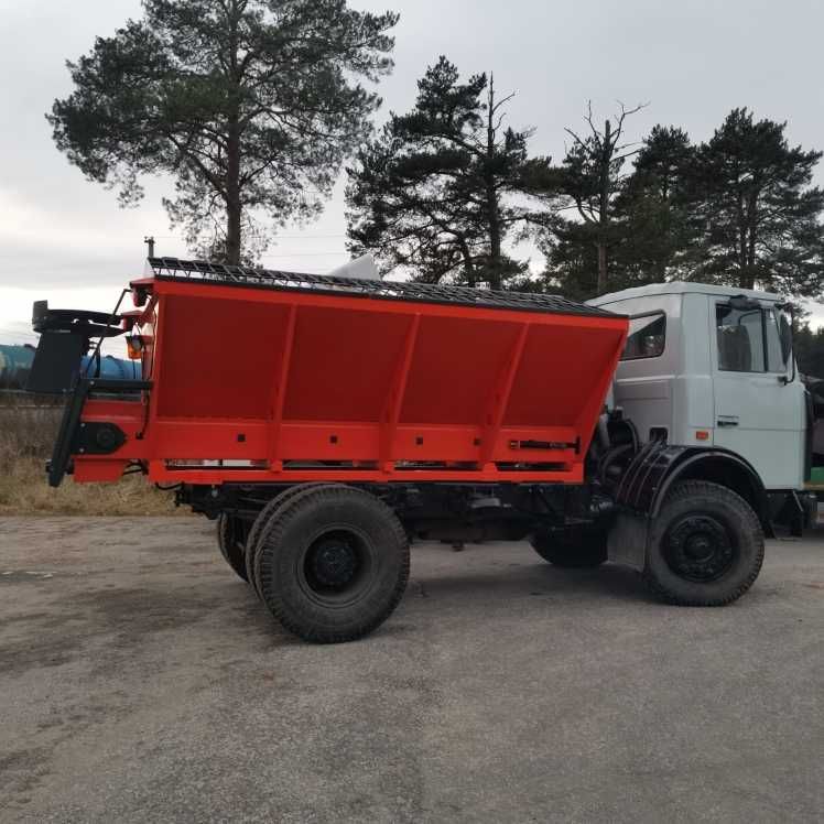 Пескоразбрасыватель на шасси ПРС-6.0 (6-7 куб.)