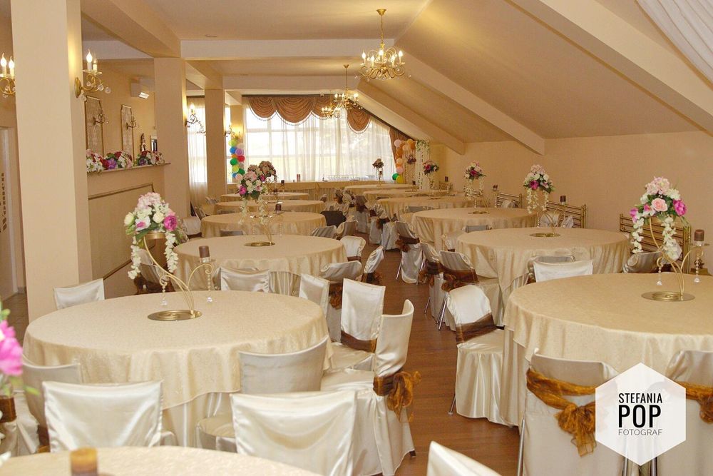 Sală de Evenimente preț mic