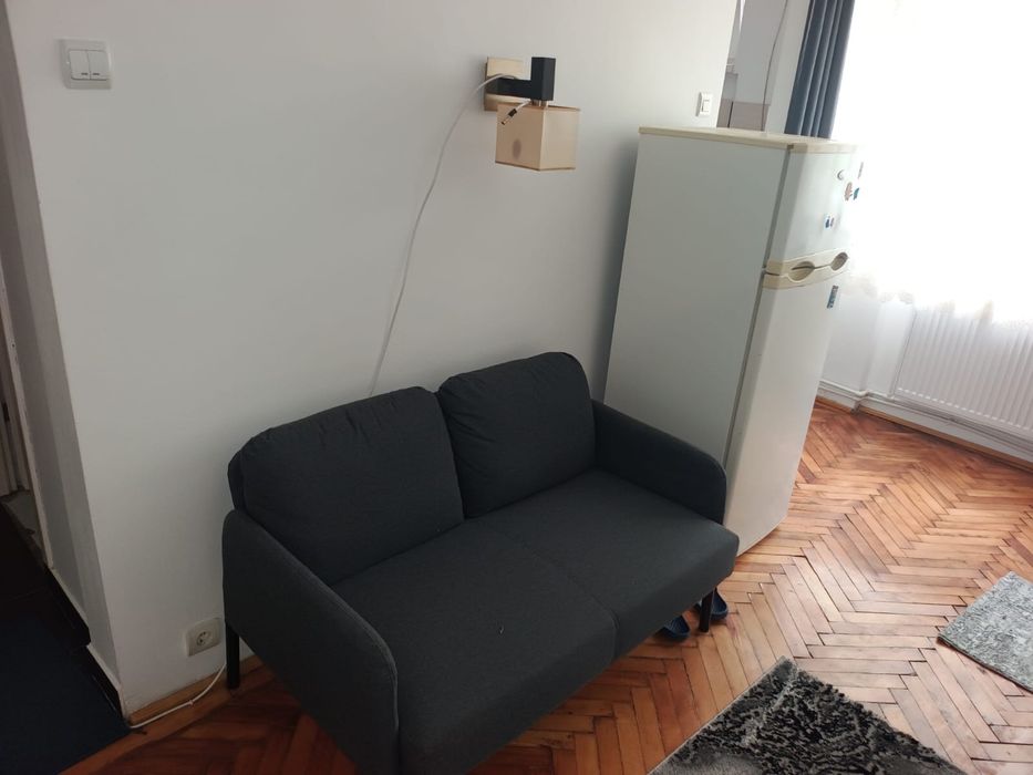 Apartament 2cam Dacia 30mp centrala termopan , izolat