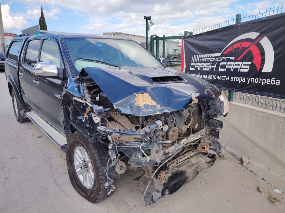 Тойота Хайлукс 3.0д 171 к.с. / Toyota Hilux 3.0d 171 hp НА ЧАСТИ
