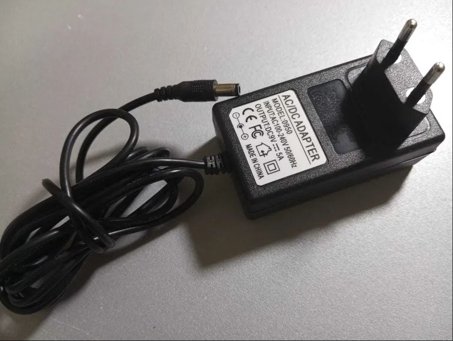 AC/DC ADAPTER - адаптер, блок питания, зарядка 9V 5A