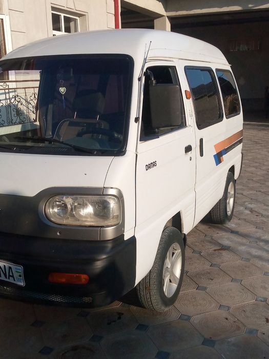 Damas oq rang DAEWOO