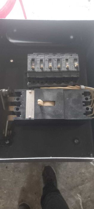 Щиток электрический продам